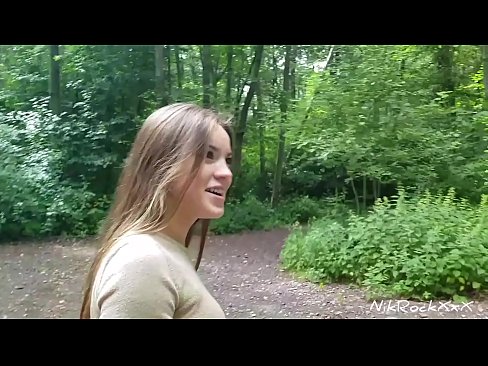 ❤️ Evelini sem predlagal, da bi seksala na javnem mestu! Rekla je da. Potem sem jo zajebal v rit in ji naredil spermo v usta. Nato se je posrkala. ️ Porno vk pri nas
